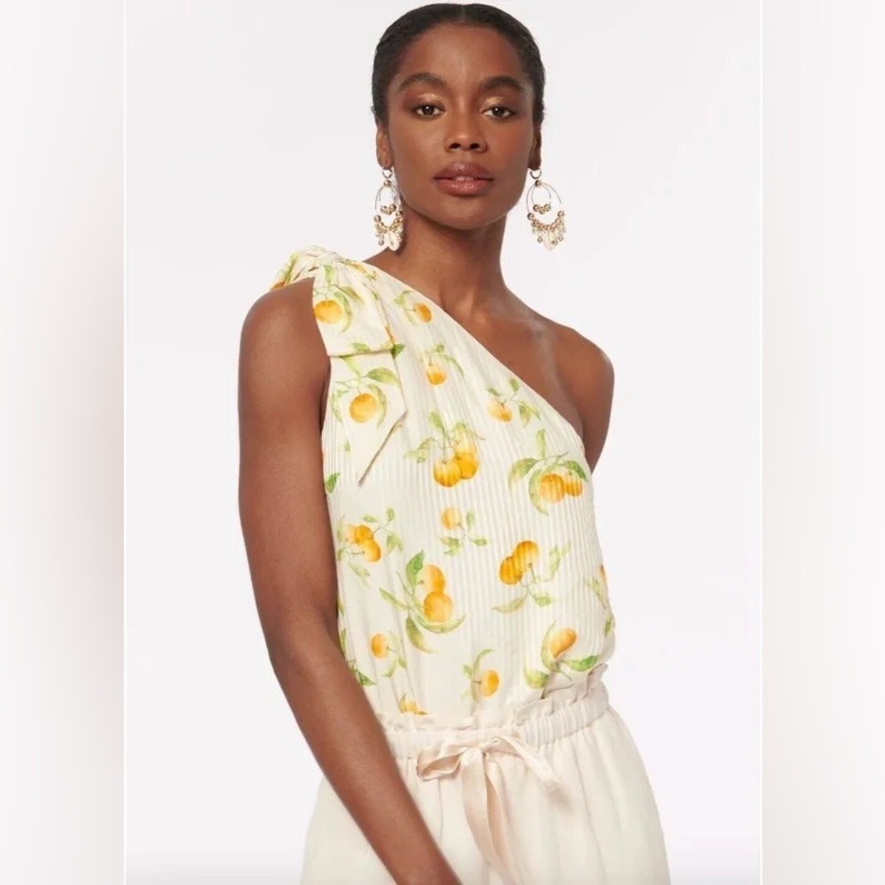 Cami Nyc Ronny One-Shoulder Print Silk Blend
Bodysuit - Picture 12 of 12